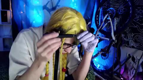  Yrriel Strife Candy-Demon Caveboy mr. Cringe   online show from January 24, 2025, 10:32 am