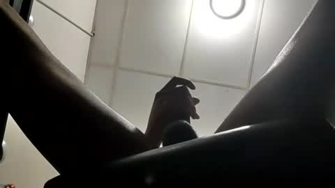 Snapshot of razor20221 chatting on February 5, 2025, 2:37 pm razor20221 online show from February 5, 2025, 2:37 pm