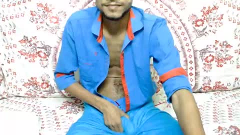 Snapshot of rcleonelxsuman chatting on February 3, 2025, 6:07 pm Rc leonelx online show from February 3, 2025, 6:07 pm