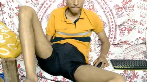 Snapshot of rcleonelxsuman chatting on February 7, 2025, 6:13 pm Rc leonelx online show from February 7, 2025, 6:13 pm