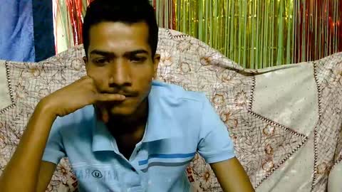 Snapshot of rcleonelxsuman chatting on February 14, 2025, 8:42 am Rc leonelx online show from February 14, 2025, 8:42 am