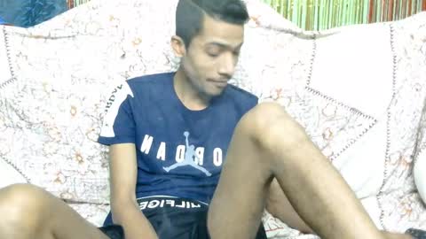 Snapshot of rcleonelxsuman chatting on February 14, 2025, 6:29 pm Rc leonelx online show from February 14, 2025, 6:29 pm