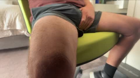 readwithjordanv online show from April 22, 2026, 12:57 am