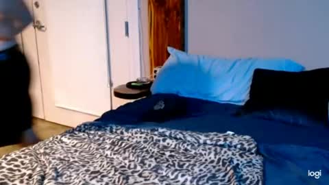 Snapshot of ready4aride2day chatting on July 16, 2026, 7:47 am ready4aride2day online show from July 16, 2026, 7:47 am