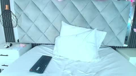 DONCELLA online show from June 3, 2026, 1:36 pm