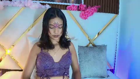 DONCELLA online show from July 6, 2026, 7:27 pm