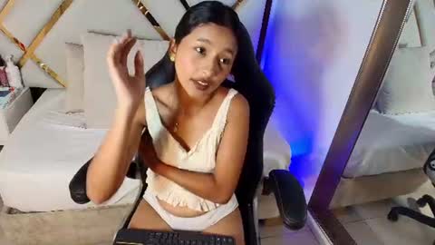 DONCELLA online show from July 10, 2026, 4:42 pm