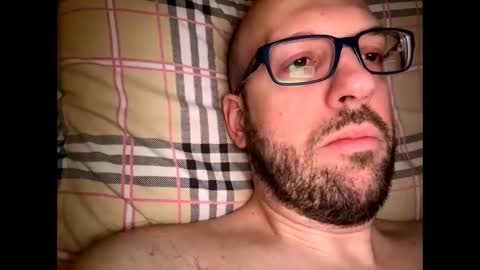 HugeSecret online show from January 23, 2025, 12:52 pm