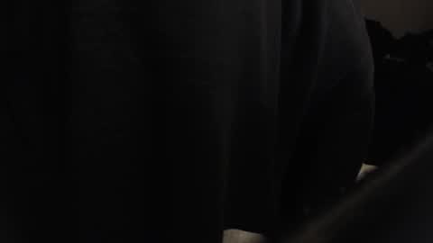 Snapshot of realisdic chatting on March 4, 2026, 9:26 am realisdic online show from March 4, 2026, 9:26 am