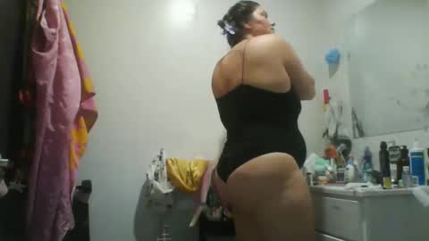 RealLivePriestess333 online show from November 7, 2025, 4:07 pm