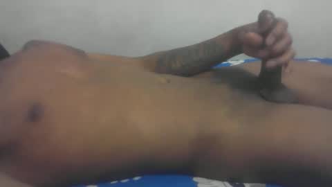 Snapshot of realmenol24k chatting on February 14, 2026, 10:39 pm SexyFlacko online show from February 14, 2026, 10:39 pm
