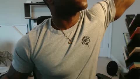 Rey online show from October 2, 2025, 7:21 pm