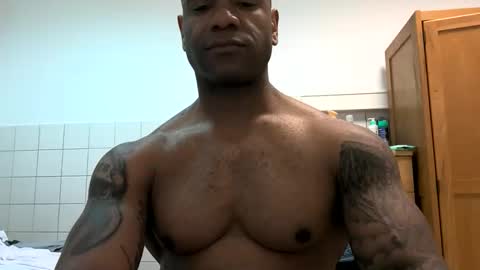 Rey online show from April 23, 2026, 8:00 pm