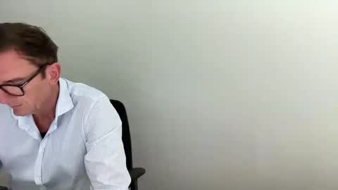 Snapshot of realstuff_ chatting on June 30, 2026, 12:28 pm realstuff_ online show from June 30, 2026, 12:28 pm