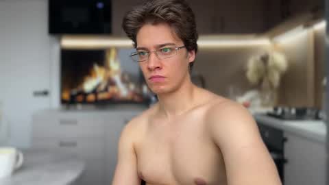 Snapshot of realsupermichael chatting on March 3, 2025, 12:27 pm AliceEve online show from March 3, 2025, 12:27 pm