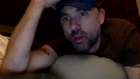 Snapshot of realzilla69 chatting on June 10, 2026, 4:45 am realzilla69 online show from June 10, 2026, 4:45 am