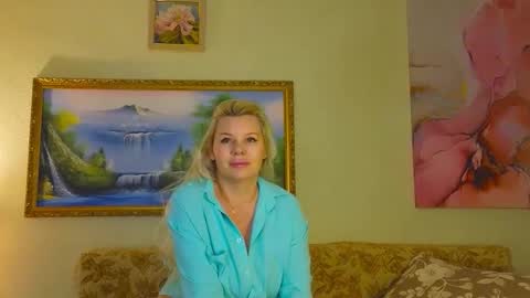 Snapshot of reasonforpassion_ chatting on January 17, 2026, 3:39 pm Im a little sick. Ill be back soon. online show from January 17, 2026, 3:39 pm