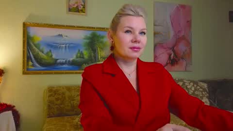 Snapshot of reasonforpassion_ chatting on February 6, 2026, 2:20 pm Im a little sick. Ill be back soon. online show from February 6, 2026, 2:20 pm