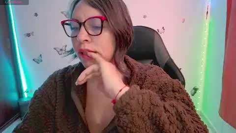 Rebbeca online show from July 28, 2026, 4:39 pm