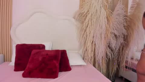 rebeca_taylor_ online show from July 5, 2026, 7:37 am