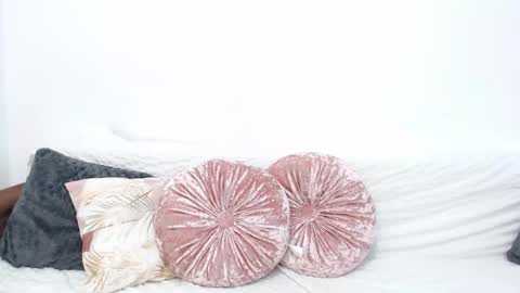 Snapshot of rebecamur chatting on September 15, 2025, 3:56 pm rebecamur online show from September 15, 2025, 3:56 pm