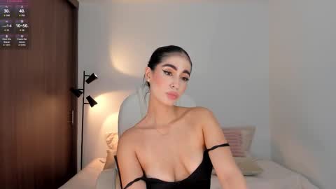 Rebecca online show from September 15, 2025, 8:53 pm