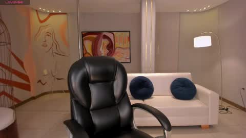 Snapshot of rebeccahudson_ chatting on May 14, 2026, 8:59 pm Rebe online show from May 14, 2026, 8:59 pm