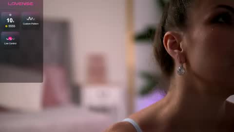 Rebecca online show from June 29, 2026, 7:58 am