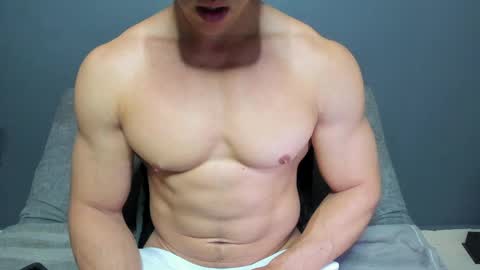 twitter REECET26 instagram RECCETAYLOR online show from April 14, 2026, 3:45 am