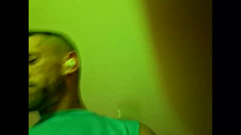 EZ-Money2185 online show from November 18, 2025, 1:55 am