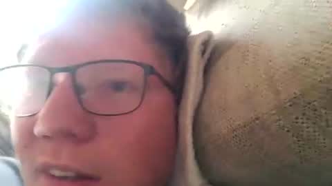 zsax horny online show from December 8, 2024, 6:39 pm