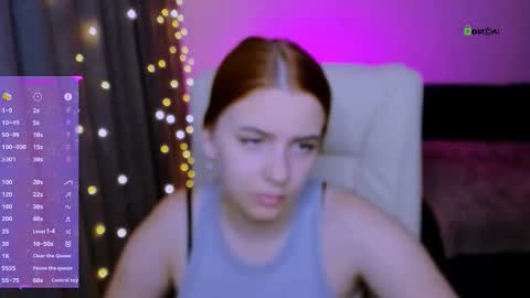 Snapshot of red__dizzy chatting on October 29, 2025, 12:57 am red__dizzy online show from October 29, 2025, 12:57 am