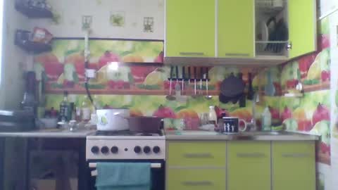 red_bearddd online show from May 11, 2026, 4:51 am