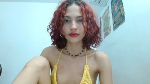 Snapshot of red_chanty chatting on June 19, 2026, 11:52 pm Lorena online show from June 19, 2026, 11:52 pm