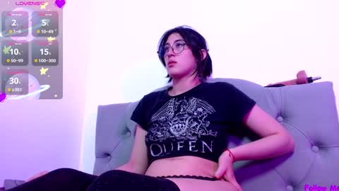 Snapshot of red_moonn chatting on December 18, 2024, 6:57 pm IG OF red moonn online show from December 18, 2024, 6:57 pm