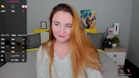 Snapshot of red_naughtyfox chatting on October 2, 2025, 6:37 pm Lessy Fox online show from October 2, 2025, 6:37 pm