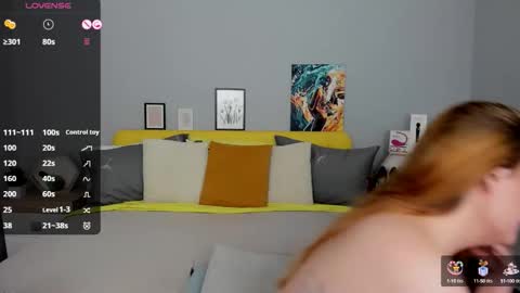 Snapshot of red_naughtyfox chatting on October 9, 2025, 5:22 pm Lessy Fox online show from October 9, 2025, 5:22 pm