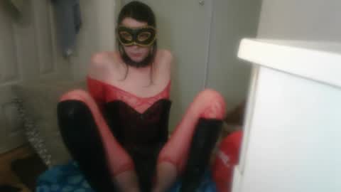 Snapshot of red_october_sub chatting on January 5, 2025, 9:59 am Red October SlutPuppy online show from January 5, 2025, 9:59 am