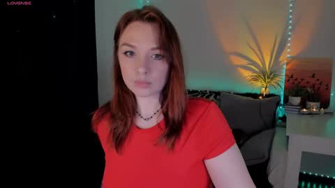 Mia online show from December 23, 2024, 3:12 pm