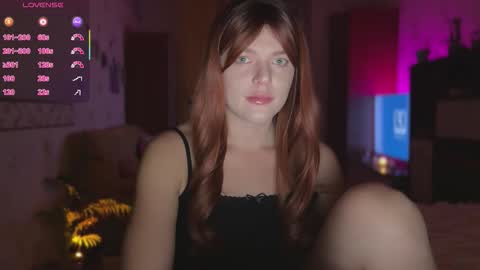 Snapshot of redaplle2 chatting on November 5, 2025, 11:27 pm redaplle2 online show from November 5, 2025, 11:27 pm