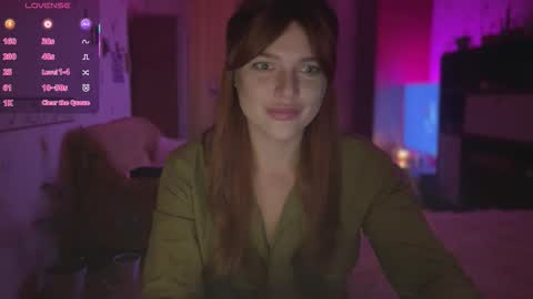 Snapshot of redaplle2 chatting on November 13, 2025, 10:08 pm redaplle2 online show from November 13, 2025, 10:08 pm