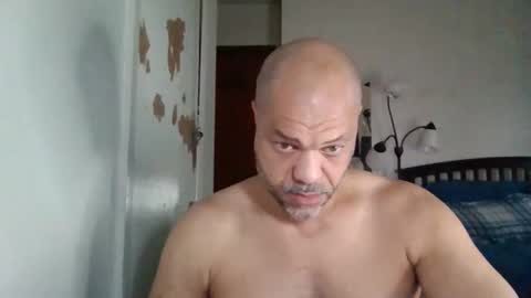 Snapshot of redbone441 chatting on February 26, 2026, 1:43 pm Redbone online show from February 26, 2026, 1:43 pm