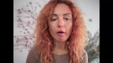 reddgirll online show from September 28, 2025, 10:09 am