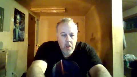 reddragon1195 online show from February 2, 2025, 7:30 am