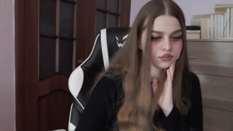 Lily online show from January 15, 2026, 2:05 am