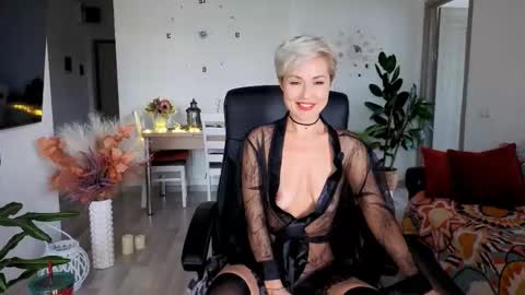 Alex online show from November 12, 2025, 11:54 am