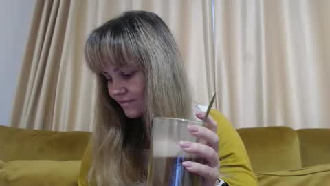 Snapshot of redjessica chatting on November 17, 2025, 5:57 am RedJessica online show from November 17, 2025, 5:57 am