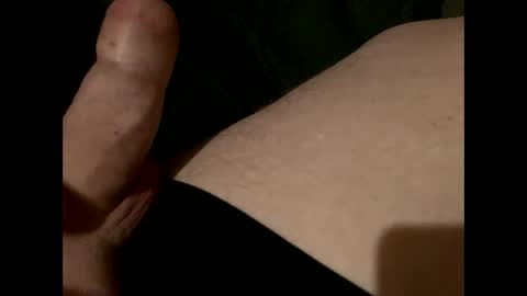 Snapshot of redlinex27 chatting on December 8, 2024, 2:07 am redlinex27 online show from December 8, 2024, 2:07 am