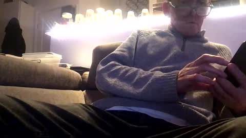 Snapshot of redspider1543 chatting on April 13, 2026, 7:19 pm Redspider154 online show from April 13, 2026, 7:19 pm