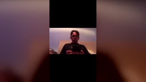 Snapshot of redspider1543 chatting on April 26, 2026, 12:30 am Redspider154 online show from April 26, 2026, 12:30 am